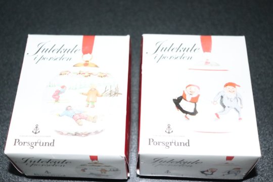 2 Porsgrund julekugler porcelæn