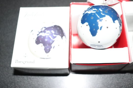   2 Porsgrund julekugler porcelæn