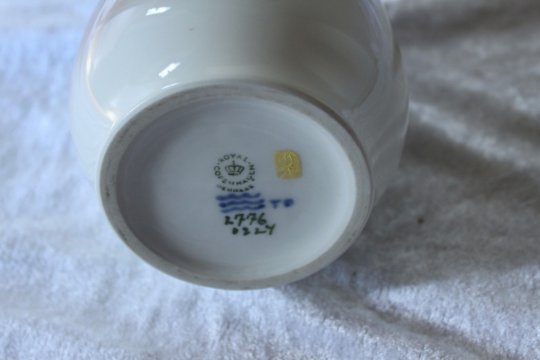 Vase kgl porcelæn 2776 1224