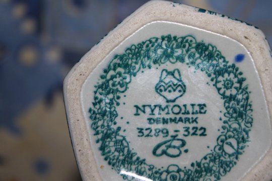 Grøn Nymølle vase 6-kantet