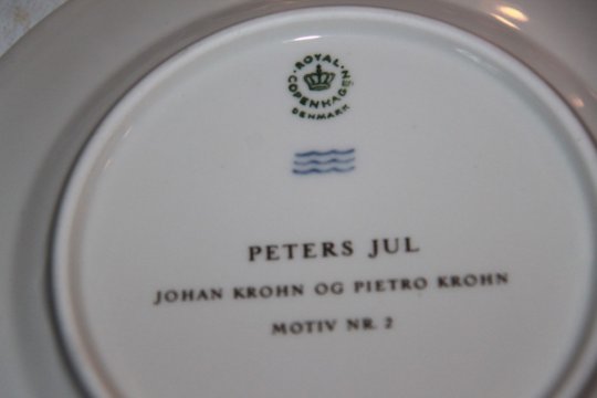 Royal Copenhagen Peters Jul platte